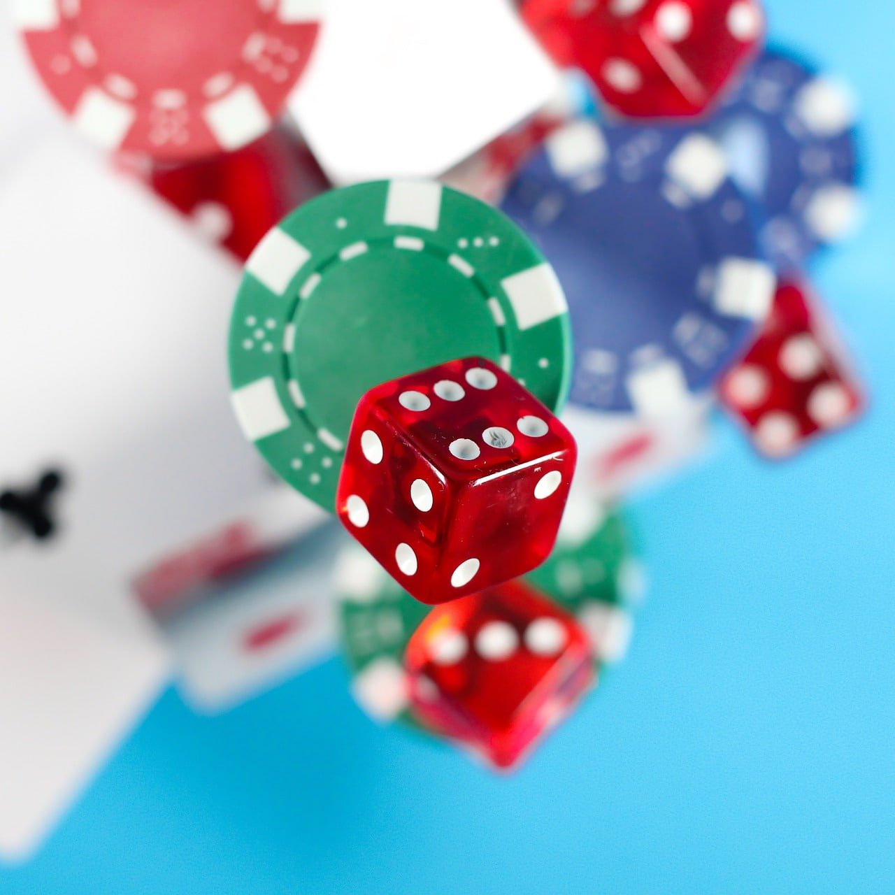 Meja roulette langsung dengan dealer profesional di platform jy4d